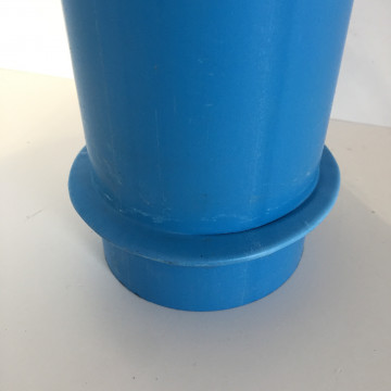 Tube fourreau à collerette 985/1020 mm en PVC bleu